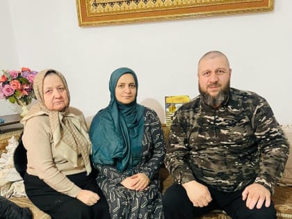 В День защитника Отечества работники ЦРБ навестили участников СВО