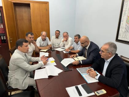 Налоги и трудоустройство: совещание в Дагестане