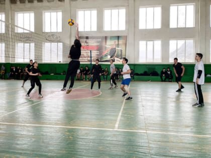 Ко Дню защитника Отечества в Кайтагском районе прошел волейбольный турнир