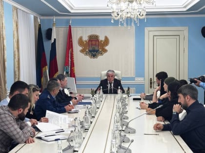 Глава Махачкалы обсудил с бизнесом вопросы легализации трудовых отношений