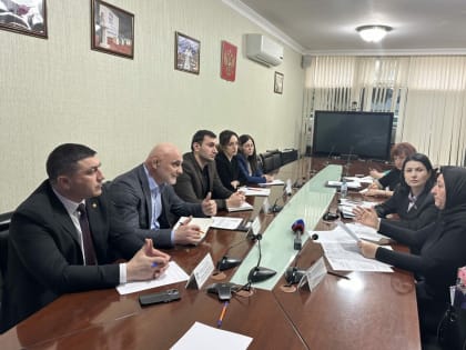 В приёмные «Единой России» в Дагестане в рамках Единого дня приема участников СВО и членов их семей обратилось более 130 человек