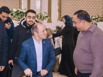 Депутат дагестанского парламента Гасан Османов встретился с палестинскими беженцами