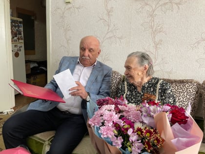 Джамалдин Гасанов поздравил ветеранов Великой Отечественной войны через помощников в Дагестане