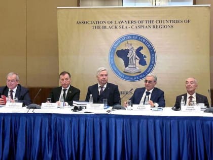 В Баку спикер парламента Дагестана рассказал об уголовной политике