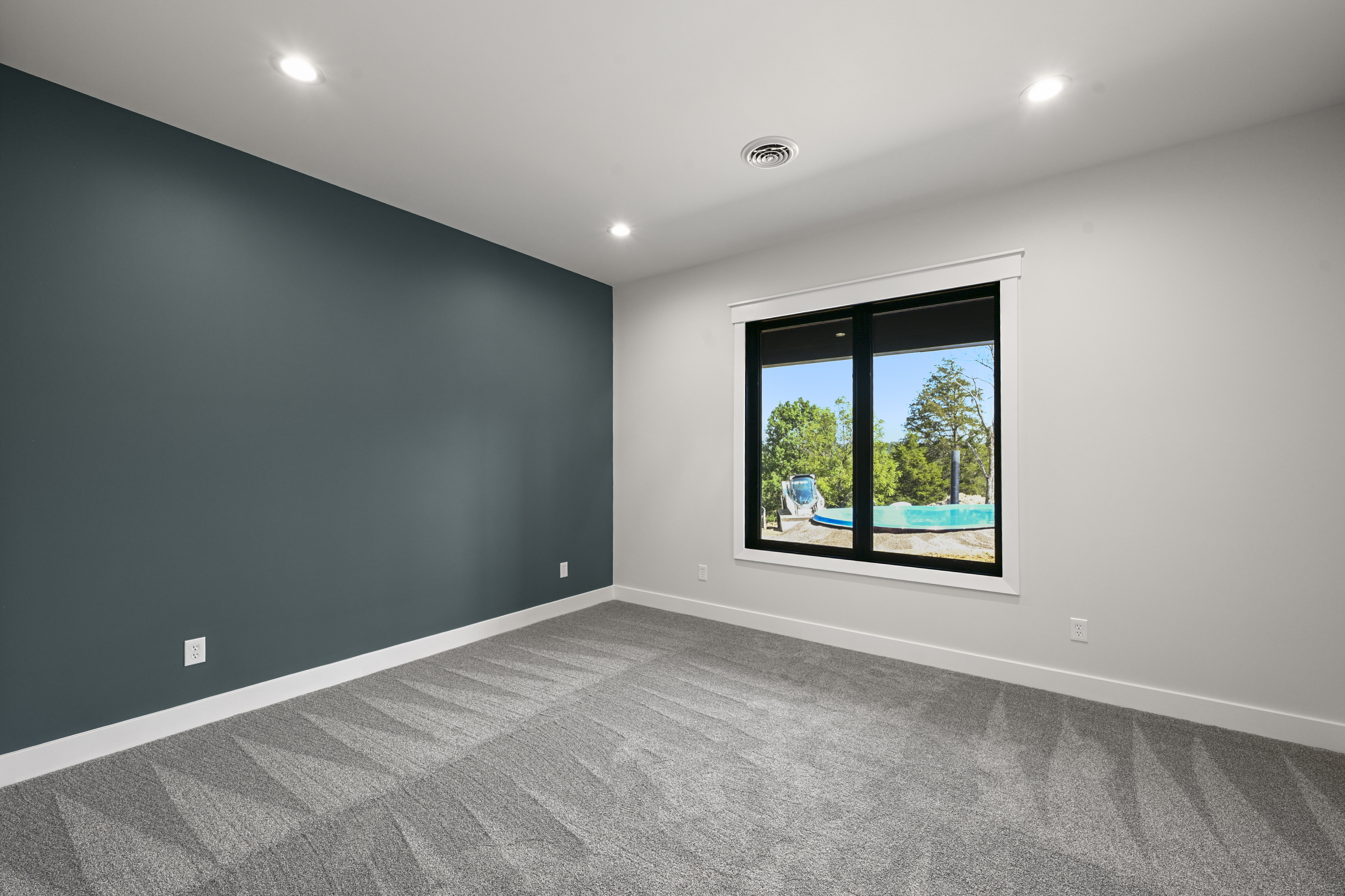 Basement bathroom renovation in Drouge residence
