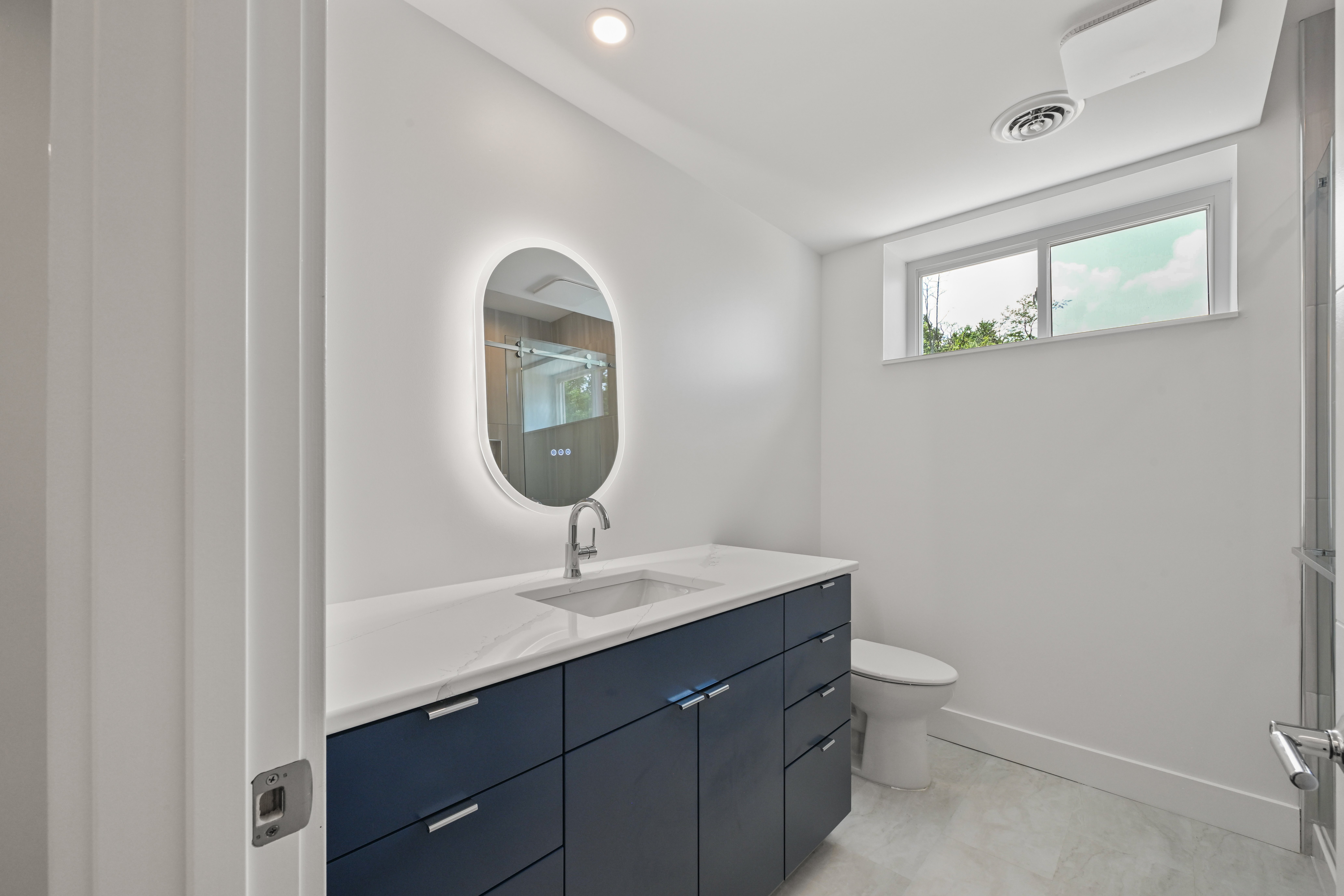 Bathroom detail