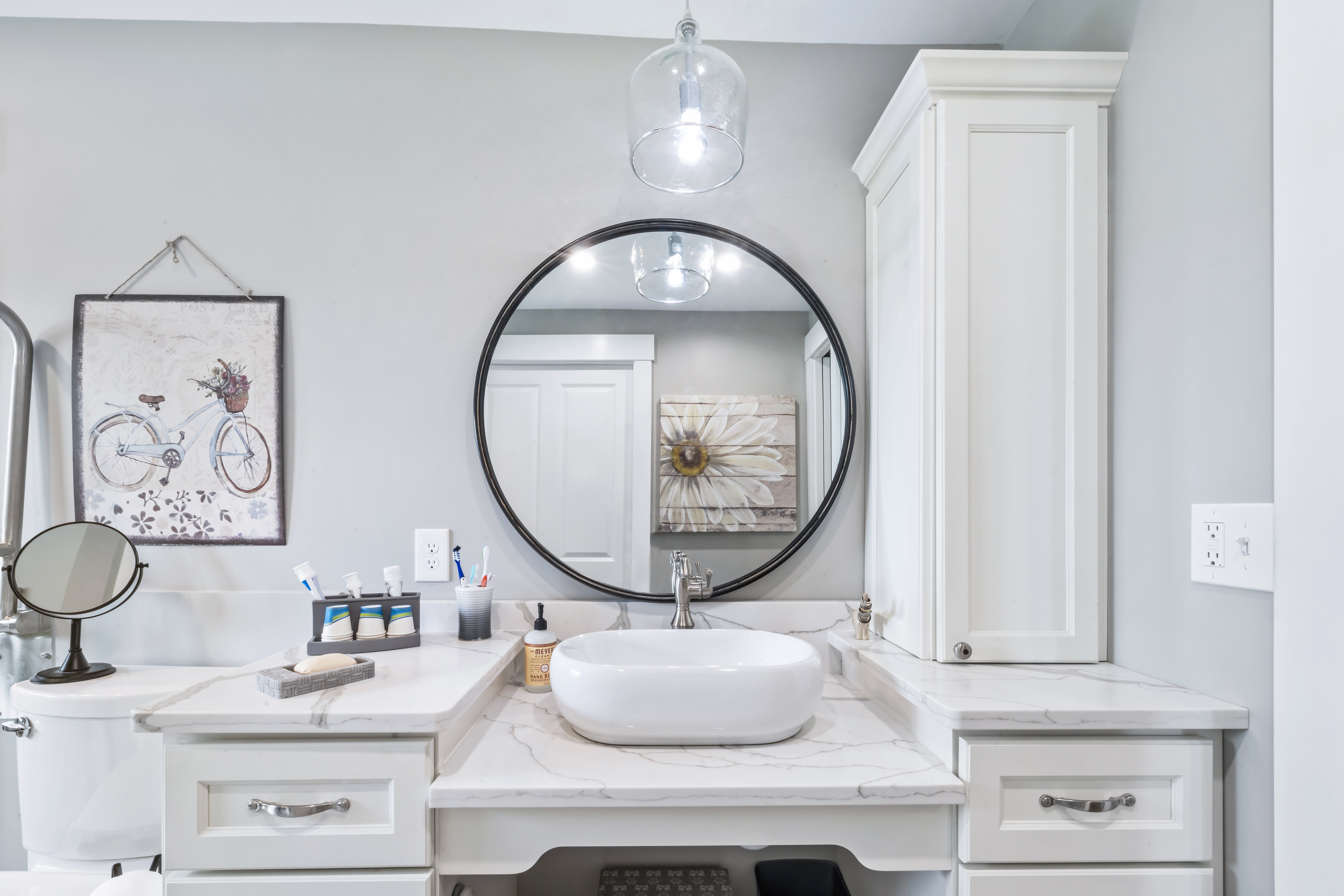 Bathroom detail