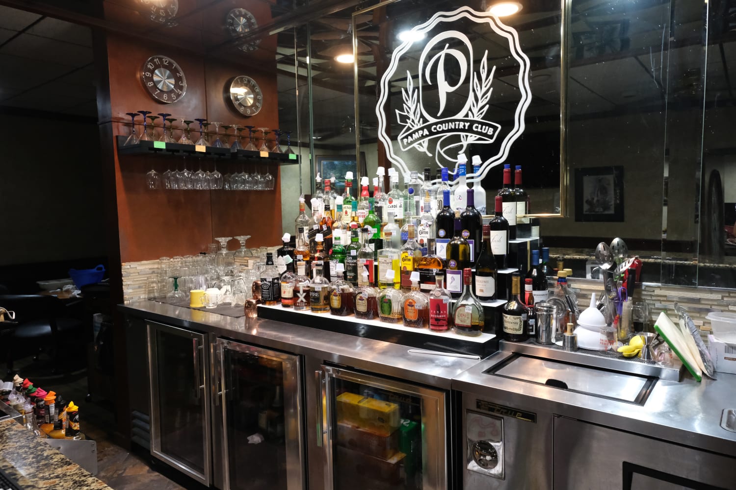 Indoor bar