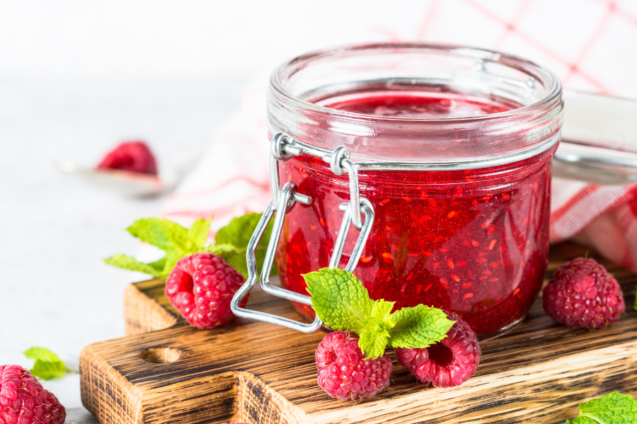 Šta napraviti od malina? Recepti za džem, slatko, sok i sirup