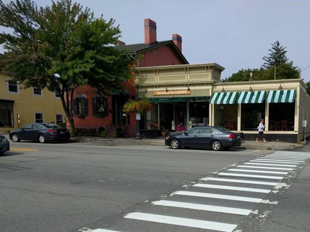 What Makes Pittsford Village Walkable?