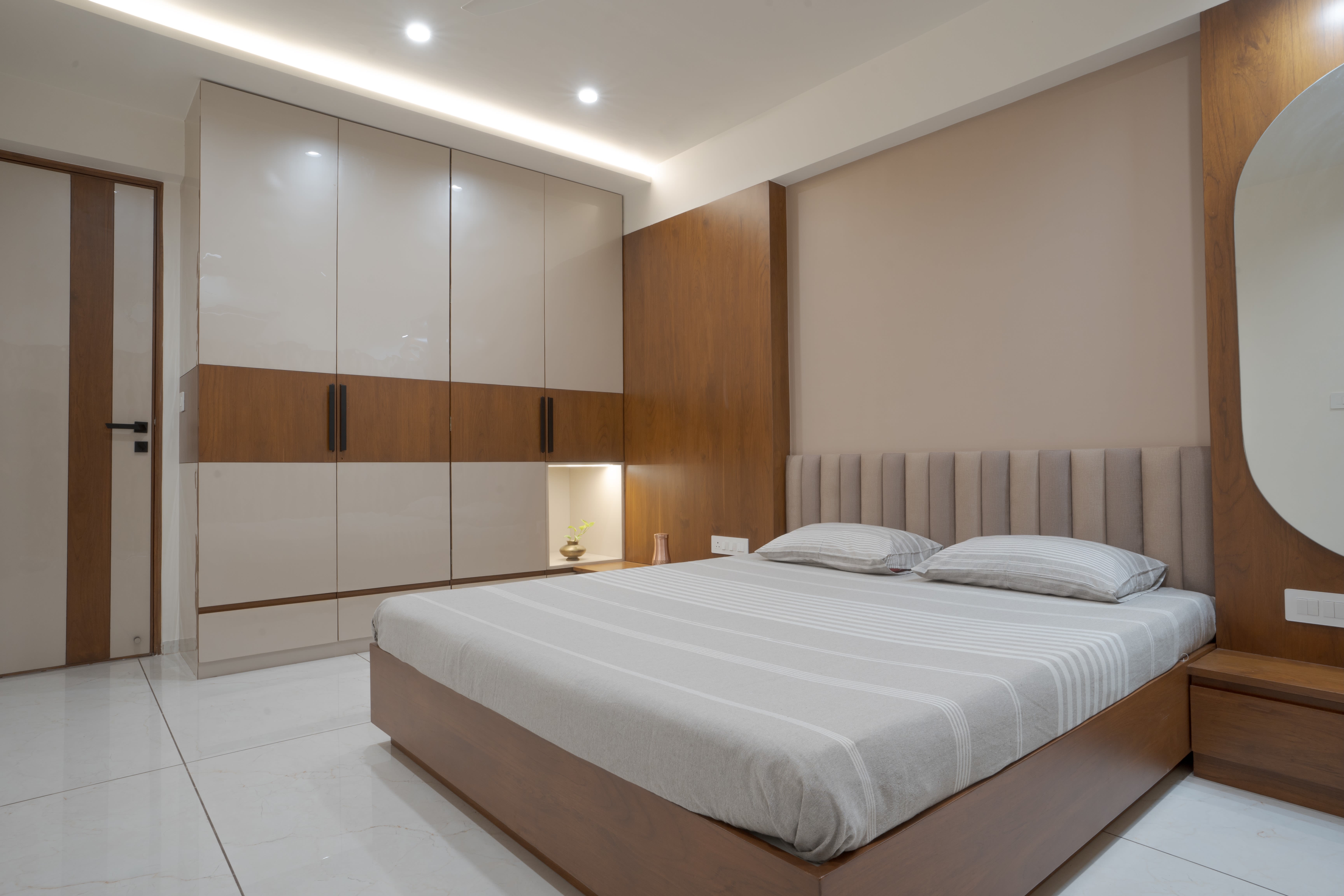 Mrs. Radhika Patel's Abode — 4