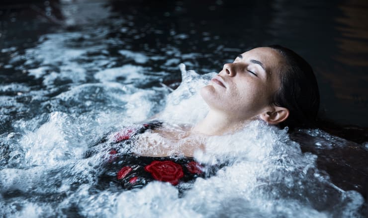 5 benefits of bathing with cold water during winter