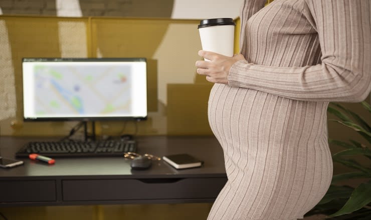 Is it safe to drink coffee during pregnancy? | BabyCentre