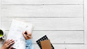 7 tTips membuat Surat Lamaran Kerja yang Baik untuk Lulusan Baru / Fresh Graduate