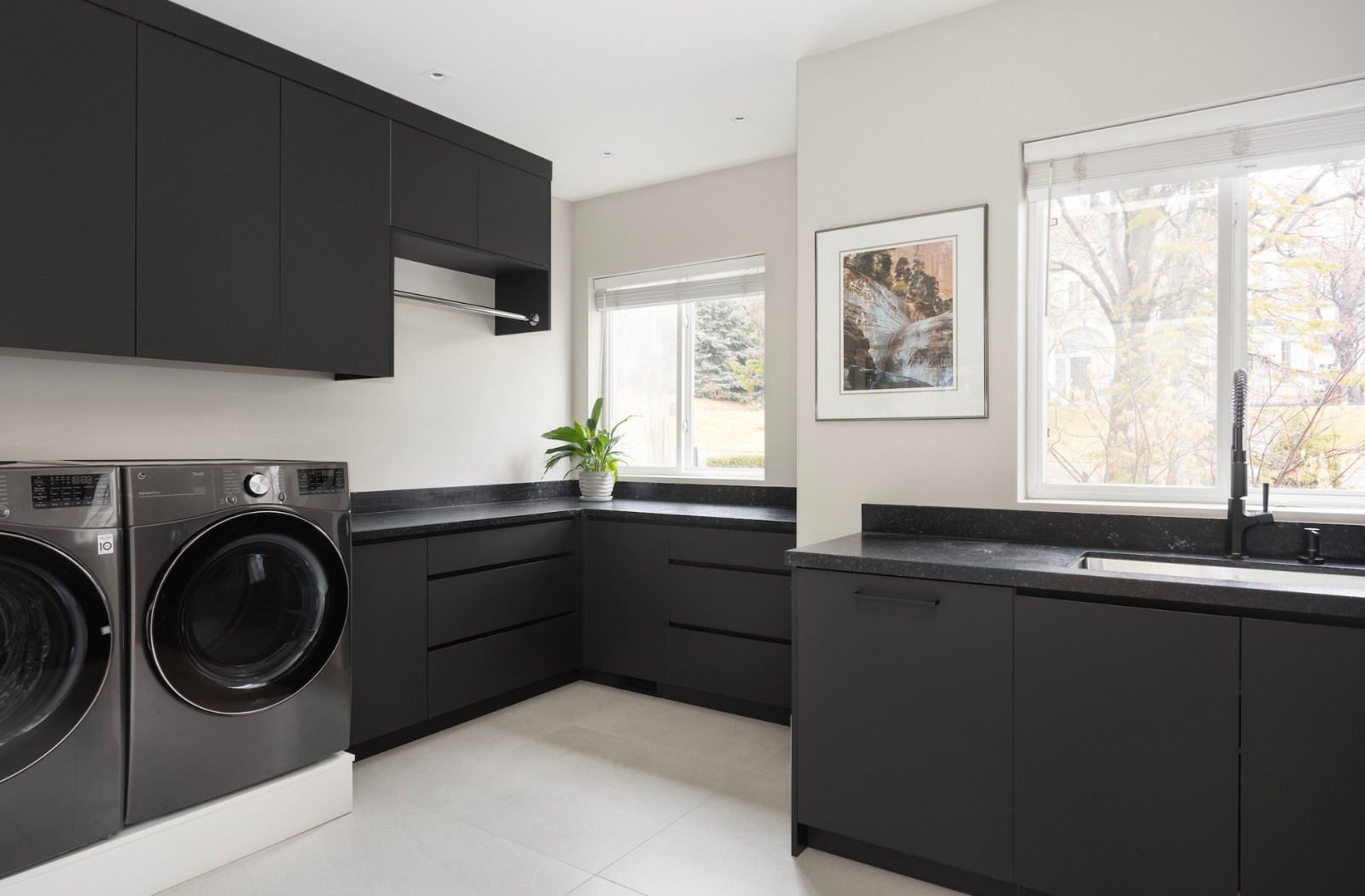 Avenues Contemporary | Interior Redesign Project