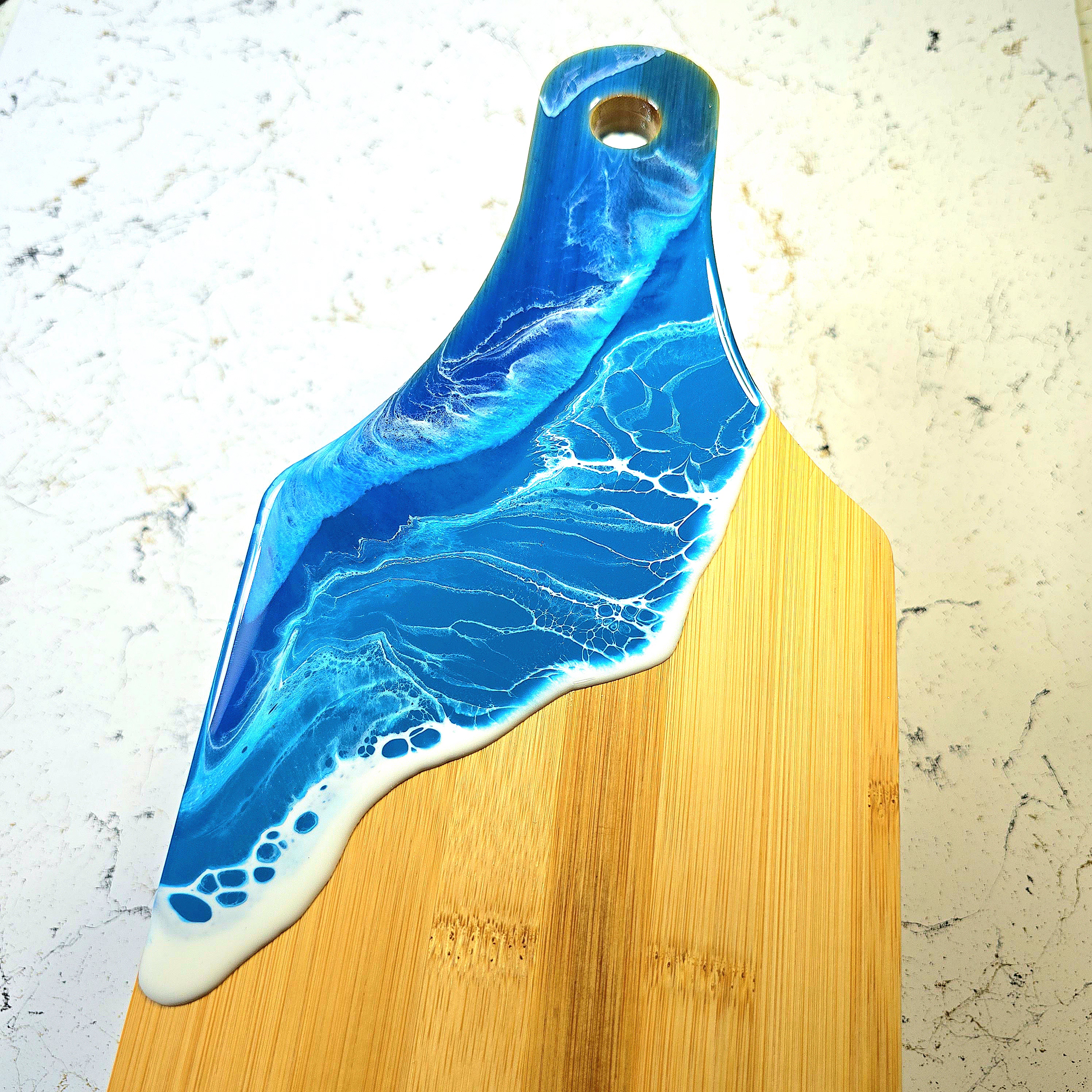 Resin Art - Ocean Effect Charcuterie Board