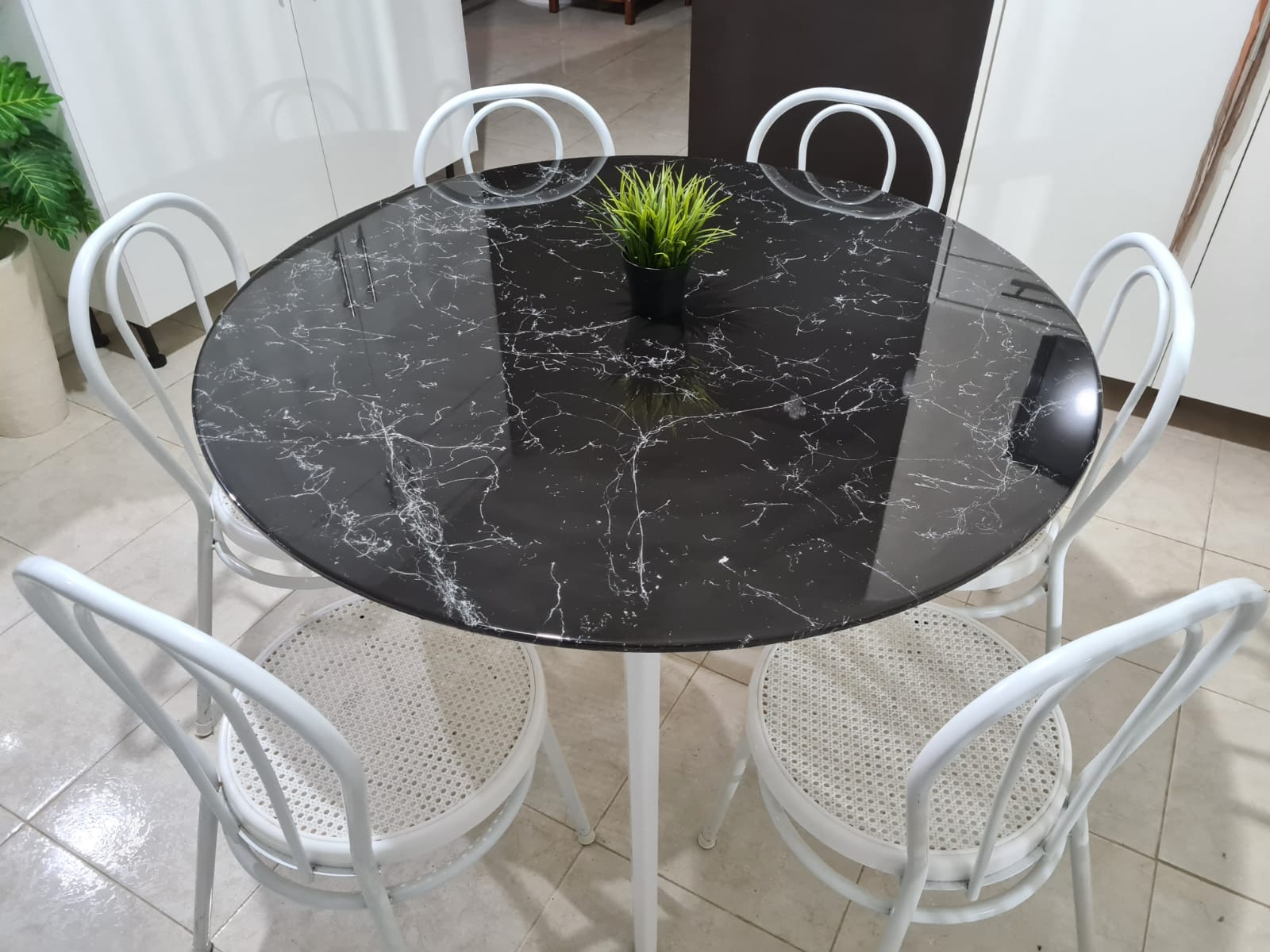 Marble Effect Table