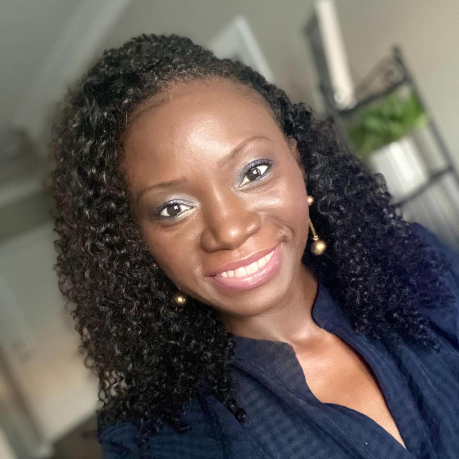 Melissa Ngamini Headshot
