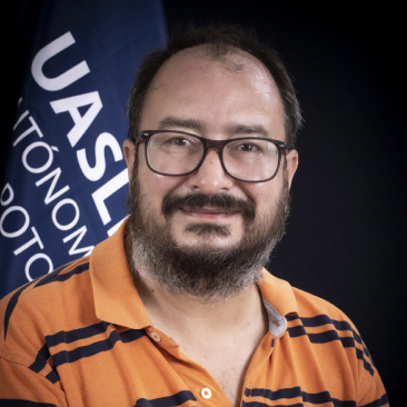 Jorge Zazueta Headshot