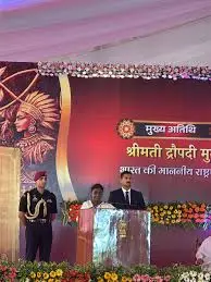 राष्ट्रपति द्रौपदी मुर्मू पहुंची जनजातीय महासम्मेलन में 