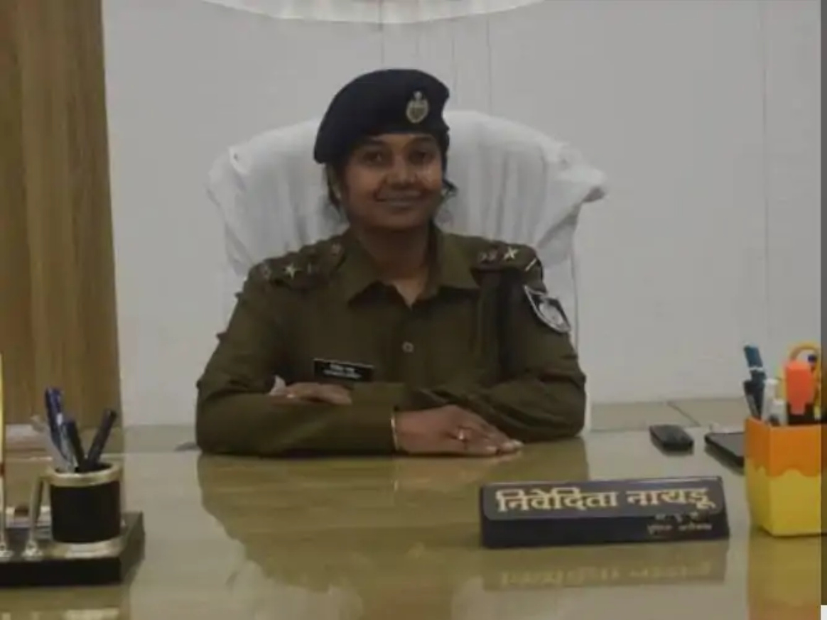 पन्ना में पुलिस महकमे में बड़ा फेरबदल: एसपी निवेदिता नायडू ने बदले 6 थाना प्रभारी, रोहित मिश्रा को अमानगंज और संतोष यादव को मिली अजयगढ़ थाने की कमान