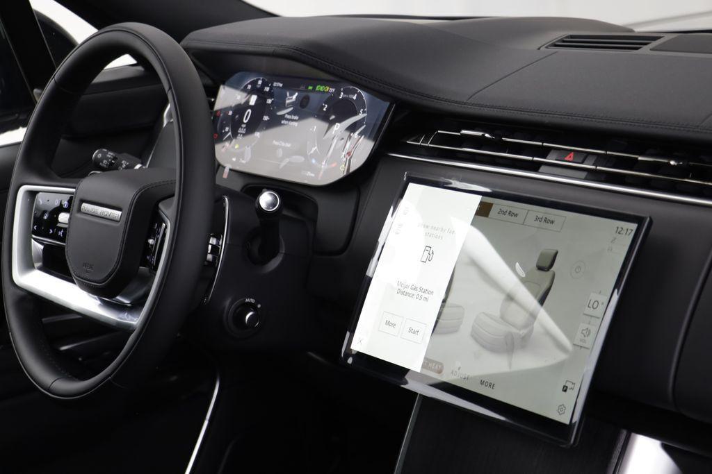 New 2026 Land Rover Range Rover SE