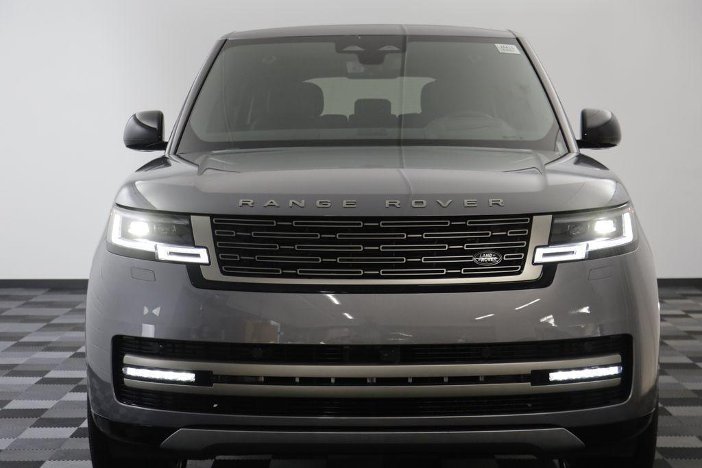 New 2026 Land Rover Range Rover SE