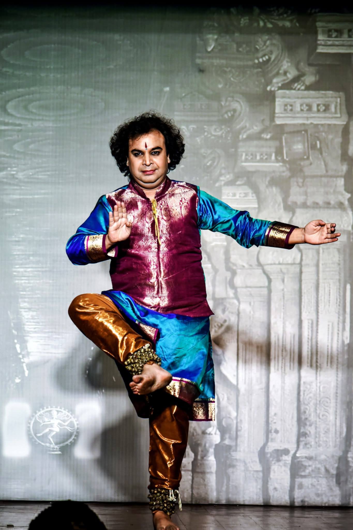 Manoj Dubey Kathak artist profile photo on Kalamanch.art