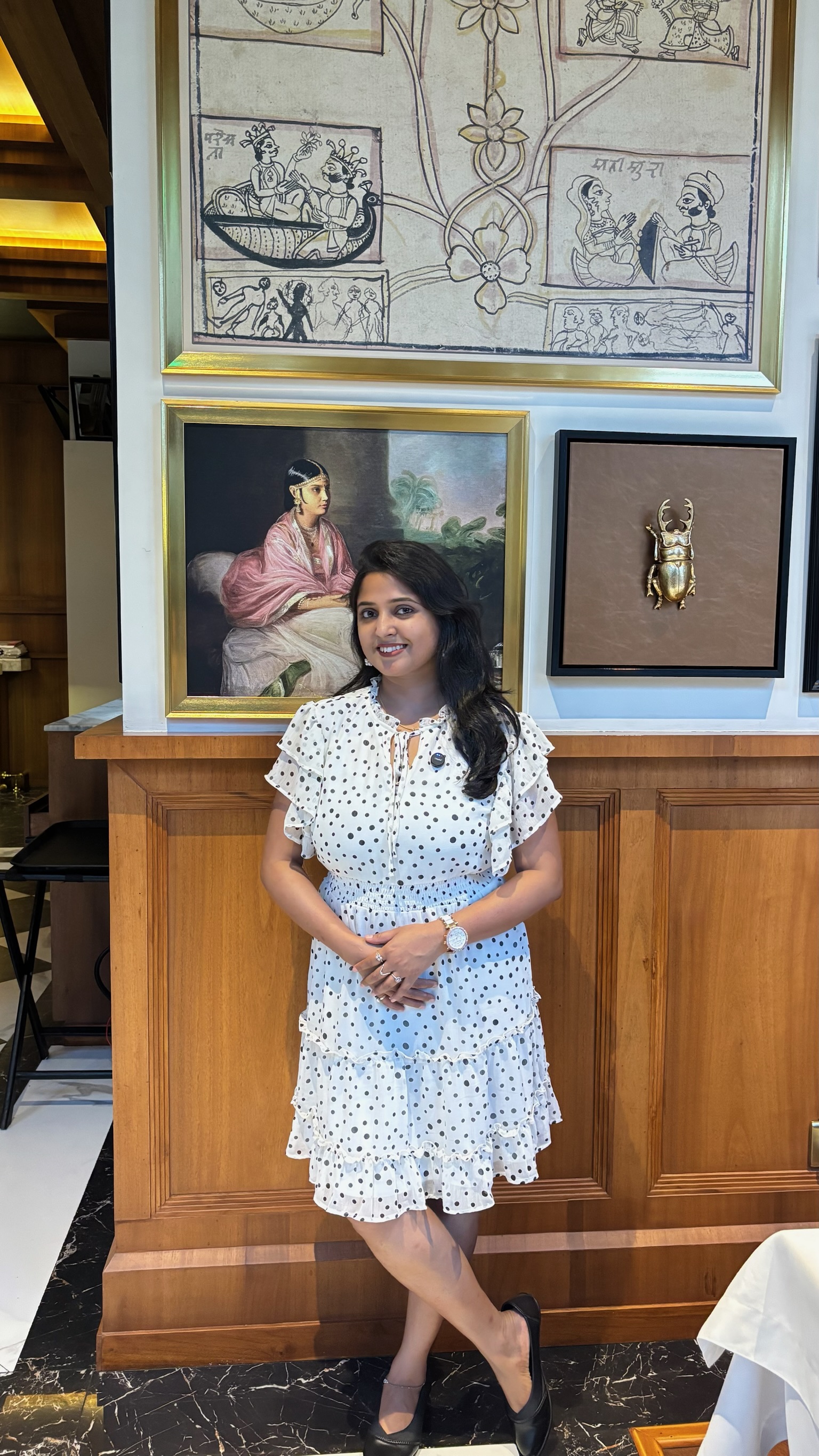 Swati Sah Corporate Anchor / Event Anchor / Emcee / Podcast Host / Show Host / Stage Host / TV Anchor / Wedding Anchor artist profile photo on Kalamanch.art