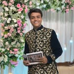 Vinayak Bachal Emcee / Corporate Anchor / Show Host / Stage Host / Wedding Anchor / Event Anchor artist profile photo on Kalamanch.art