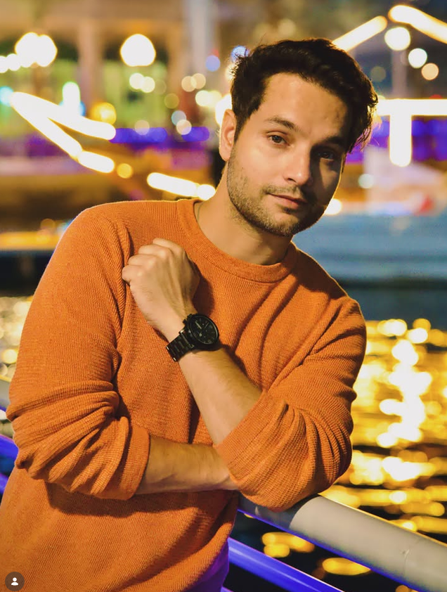 Aaryan Tiwari Composer | Singer | Writer | Performer profile photo on Kalamanch.art