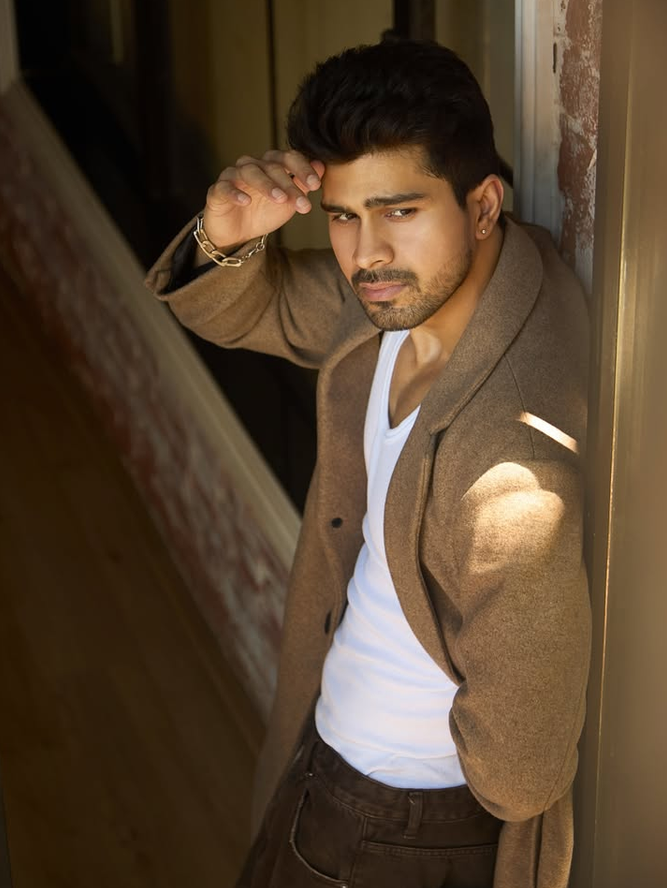 Pankaj Singh Tushir Acting & Theatre profile photo on Kalamanch.art