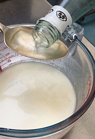 mix rosewater with milk ekesro