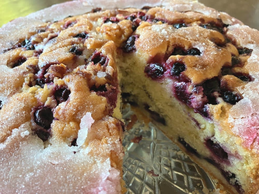 Blueberry and Lime Drizzle Cake