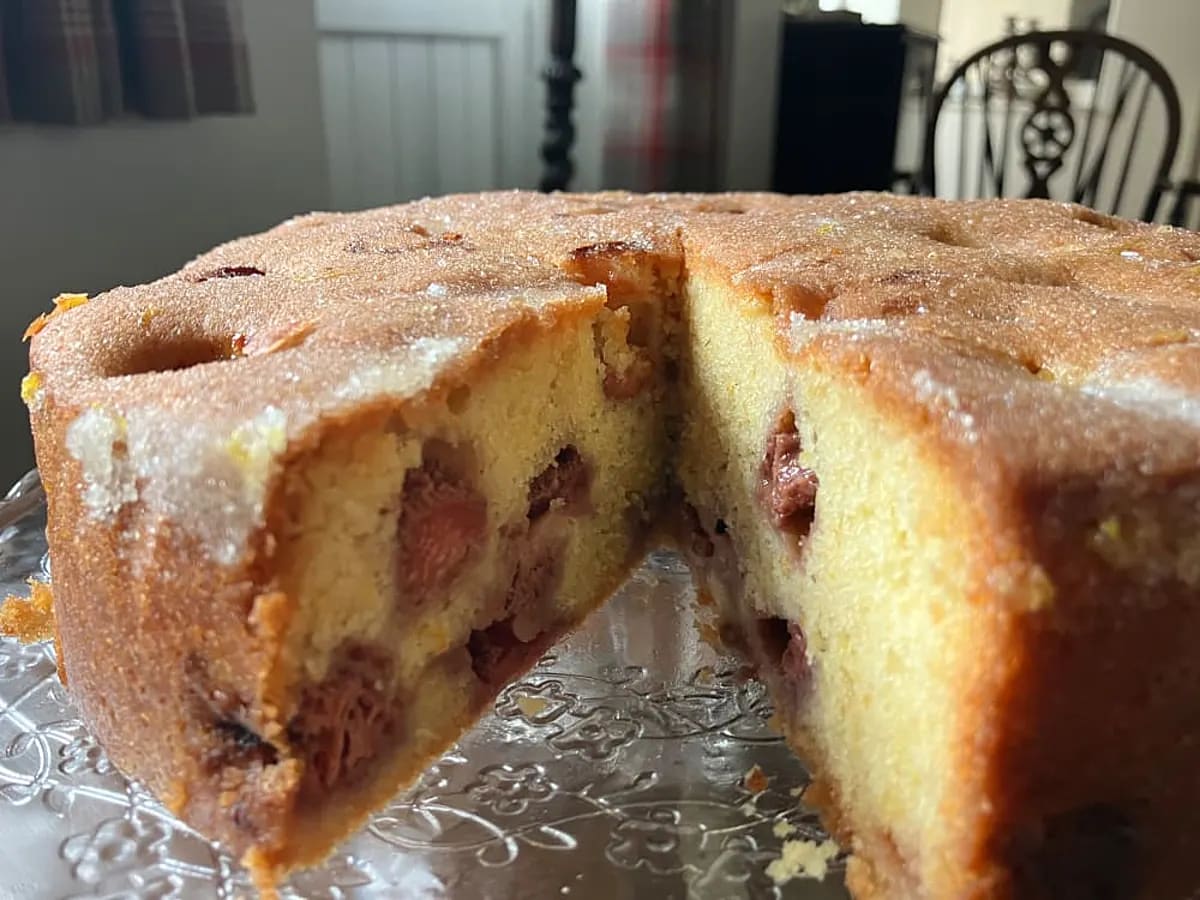 Strawberry and Orange Drizzle Cake