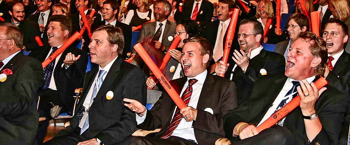 Interactive Boomwhackers for conferences and ice breaker events Boomwhackers are great interactive entertainment for conferences and events