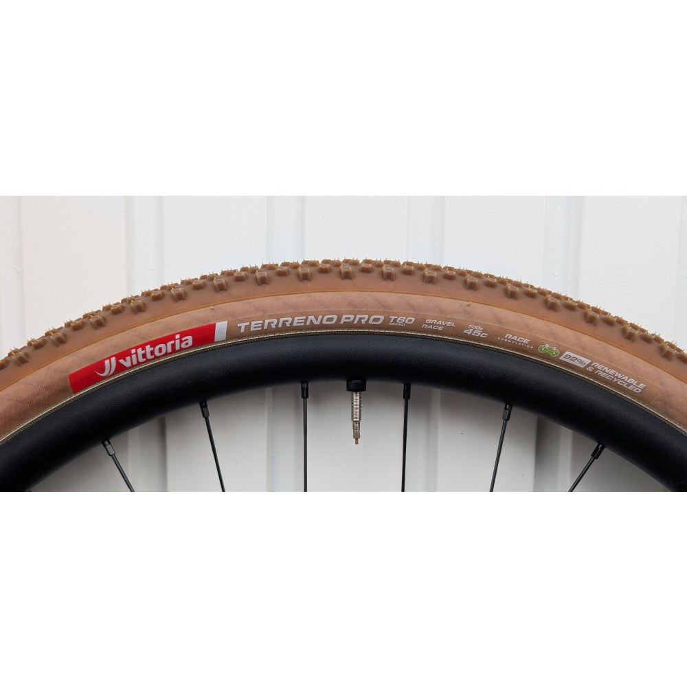 Vittoria Terreno Pro T60 Mixed 700 x 45c TLR Gravel Tyre, Natural