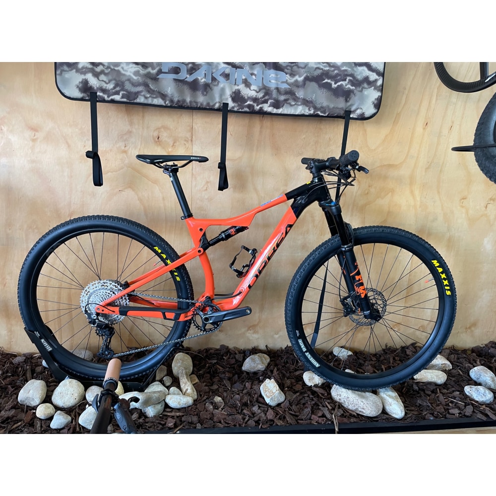 Orbea Oiz H30 29 inch Full Suspension Mountain Bike