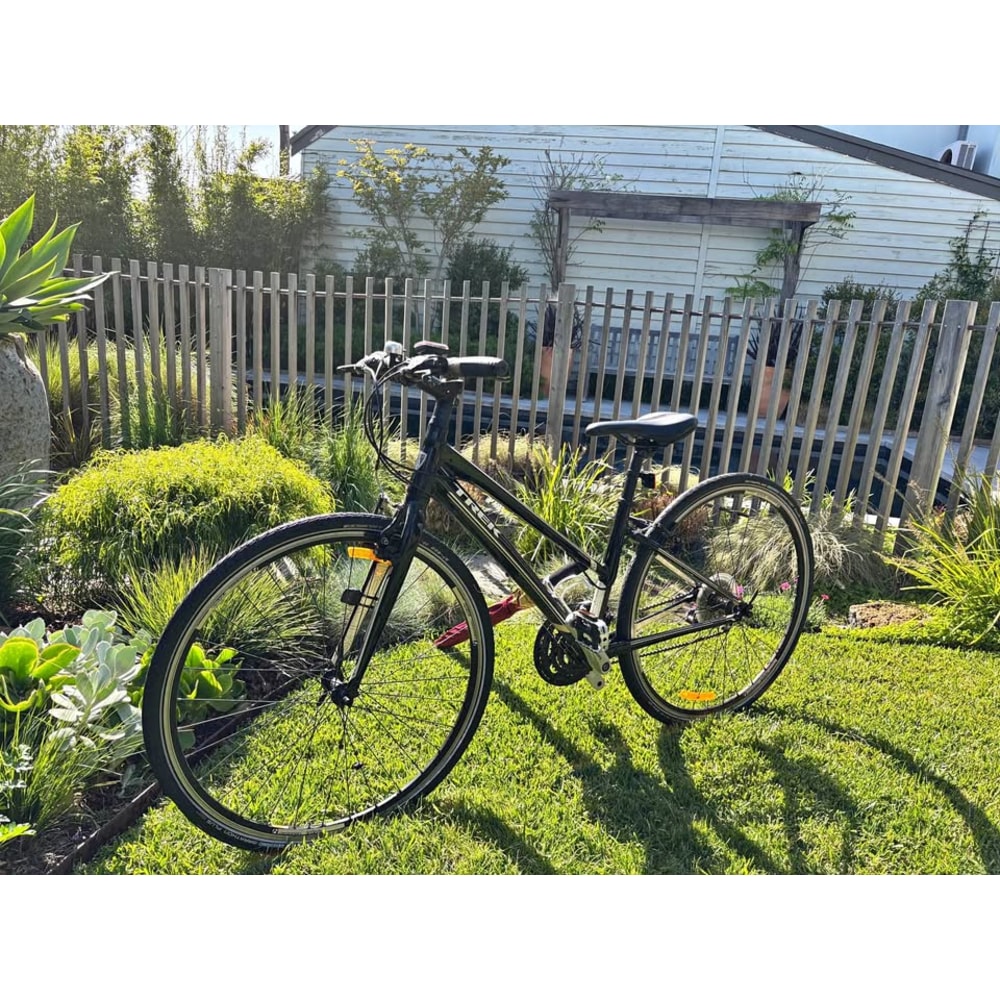 Trek 7.3 Women's Hybrid Bike
