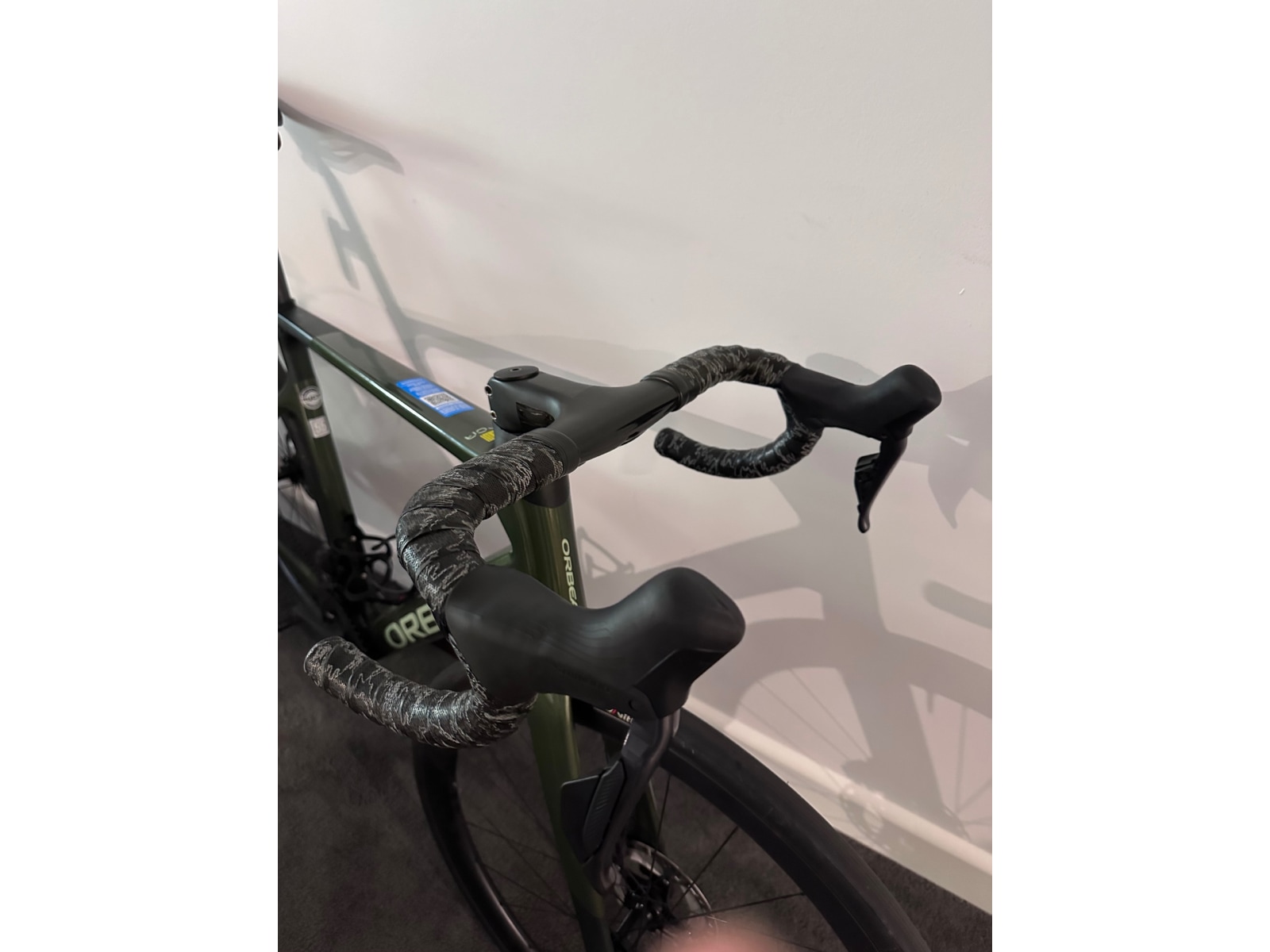 Wahoo ELEMNT ROAM / ELEMNT BOLT GPS Bike Computer Box Set (Packaging Only)