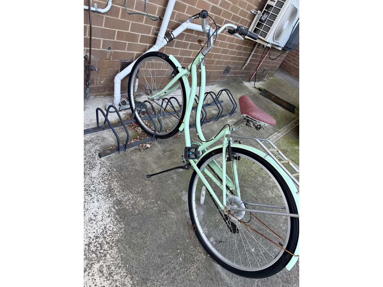 Vintage-Style Ladies Cruiser, Mint Green