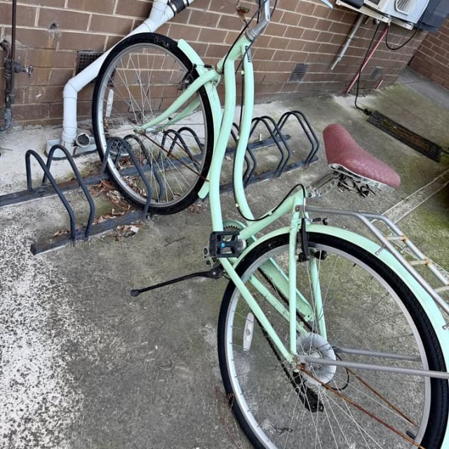 Vintage-Style Ladies Cruiser, Mint Green
