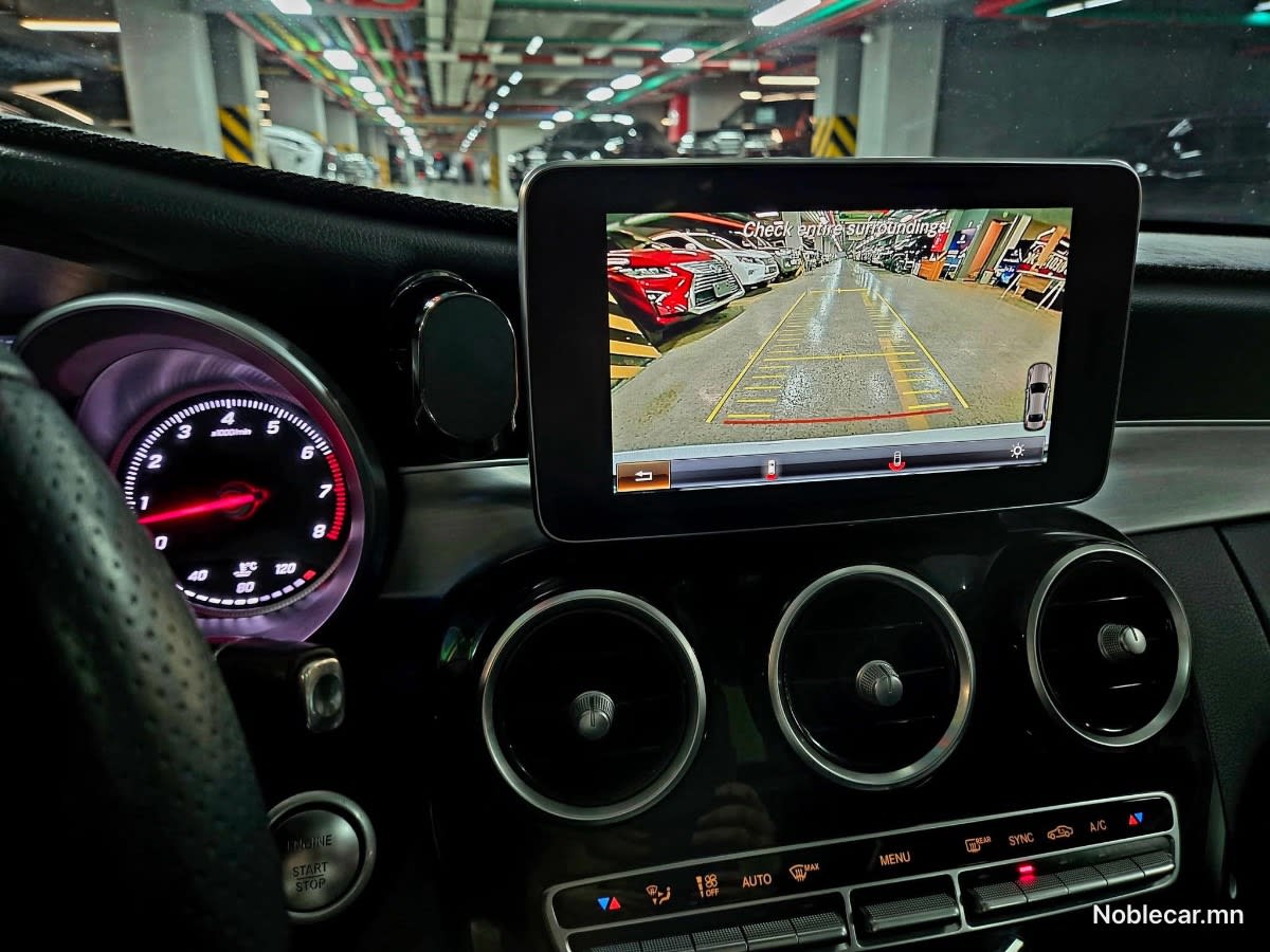 2016 Mercedes-Benz C-Class 3
