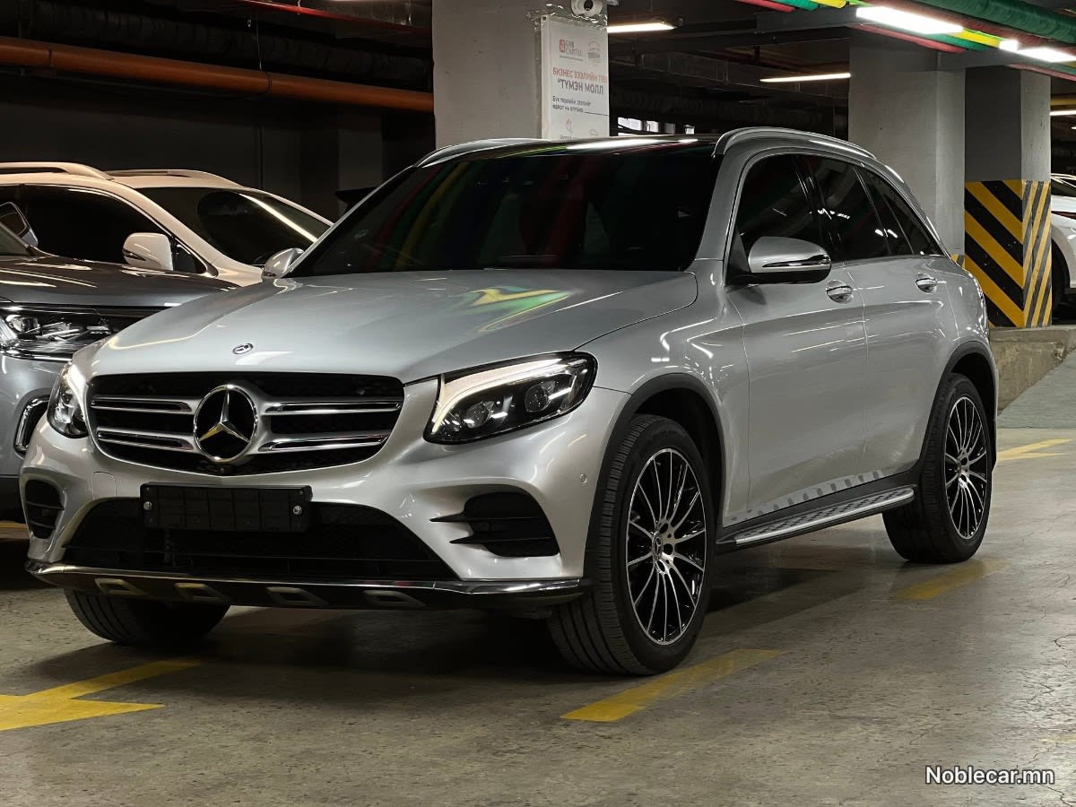 2019 Mercedes-Benz GLC 2