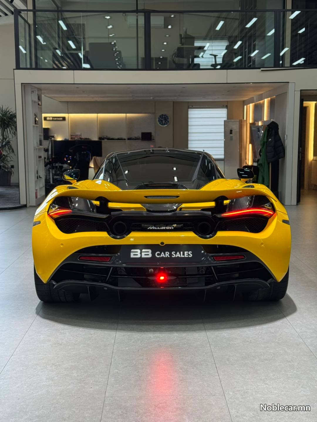 2020 McLaren 720S 4