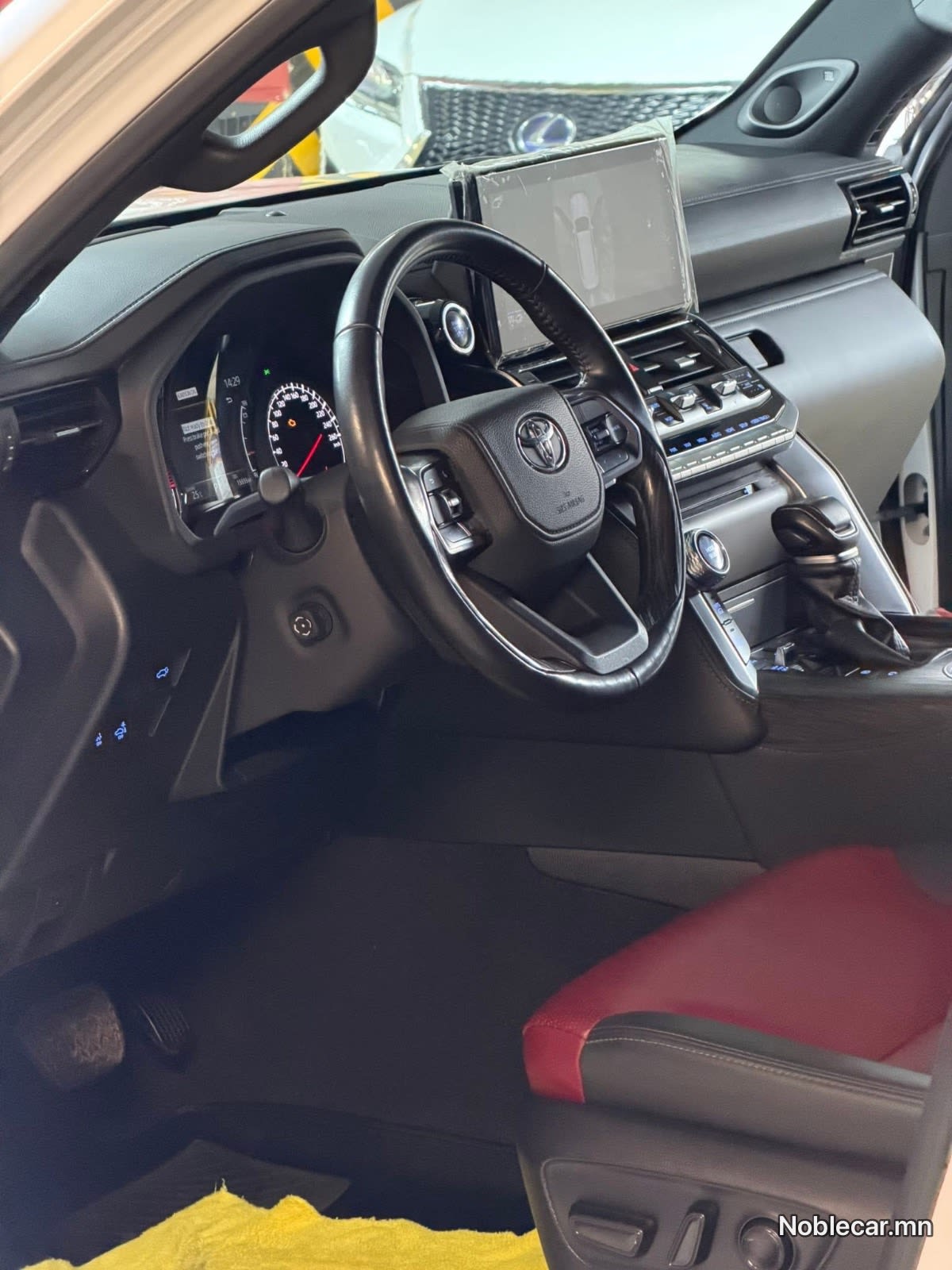 2024 Toyota Land Cruiser 300 4