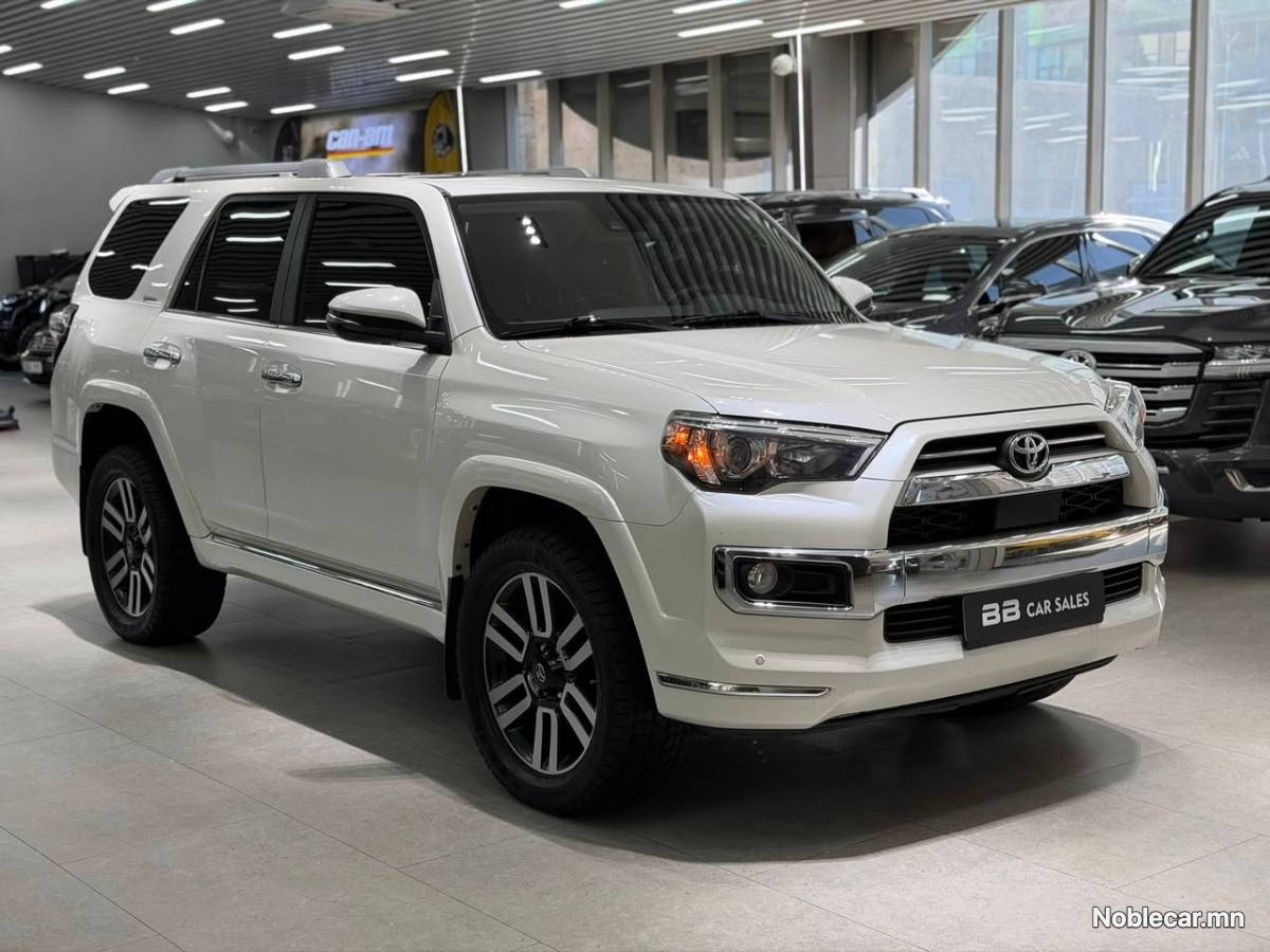 2020 Toyota 4Runner 2