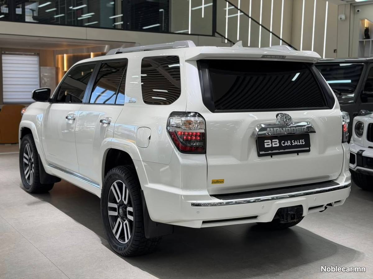 2020 Toyota 4Runner 4