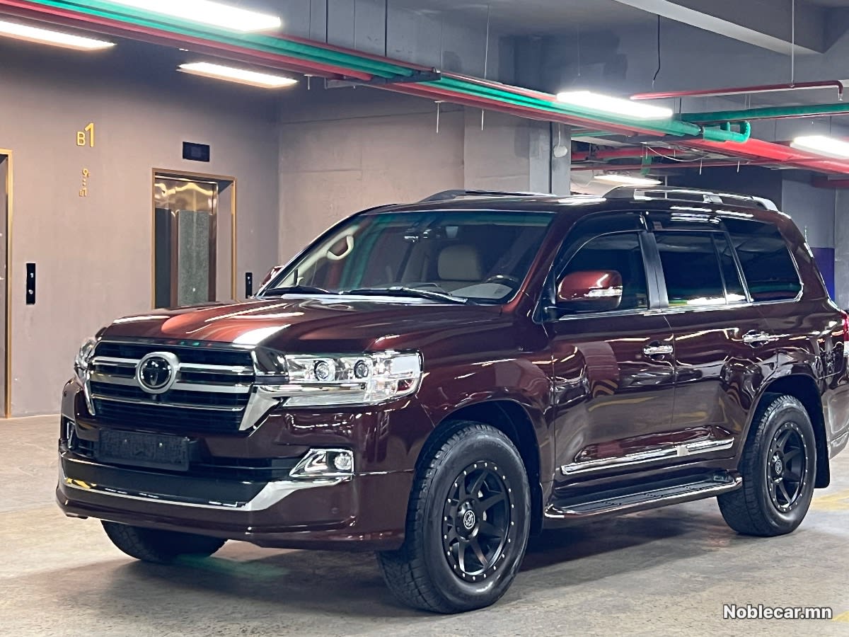 2018 Toyota Land Cruiser 200