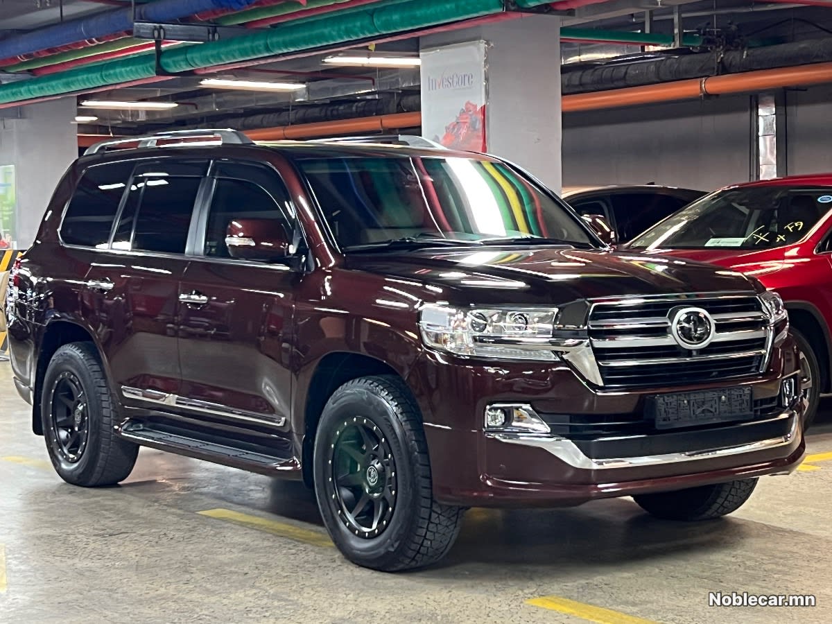 2018 Toyota Land Cruiser 200 2